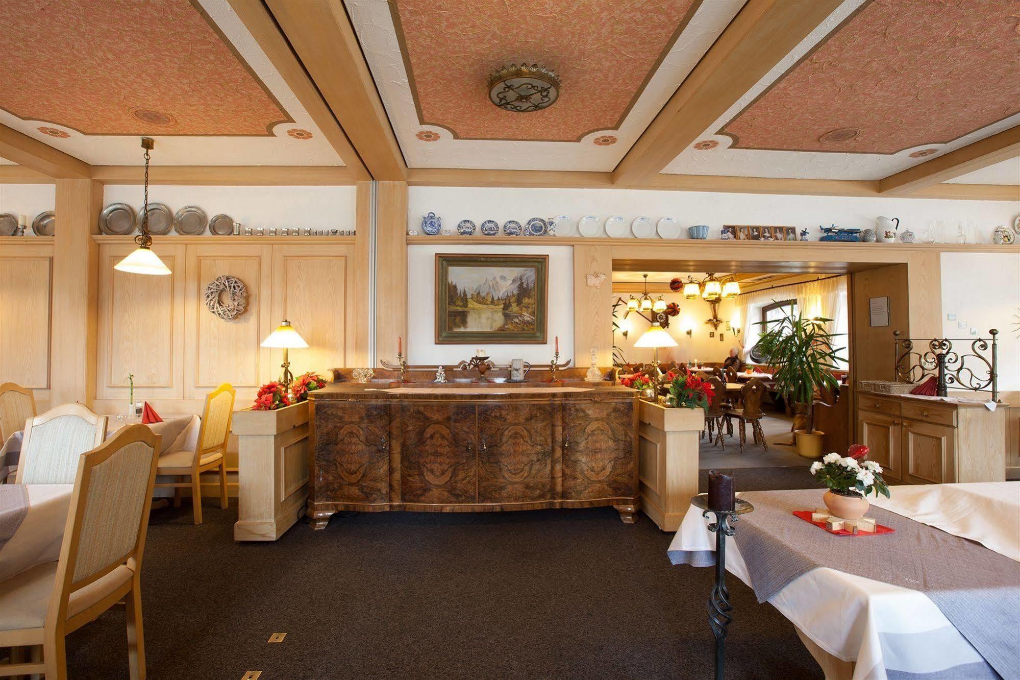 Hotel Pfrontener Hof Extérieur photo